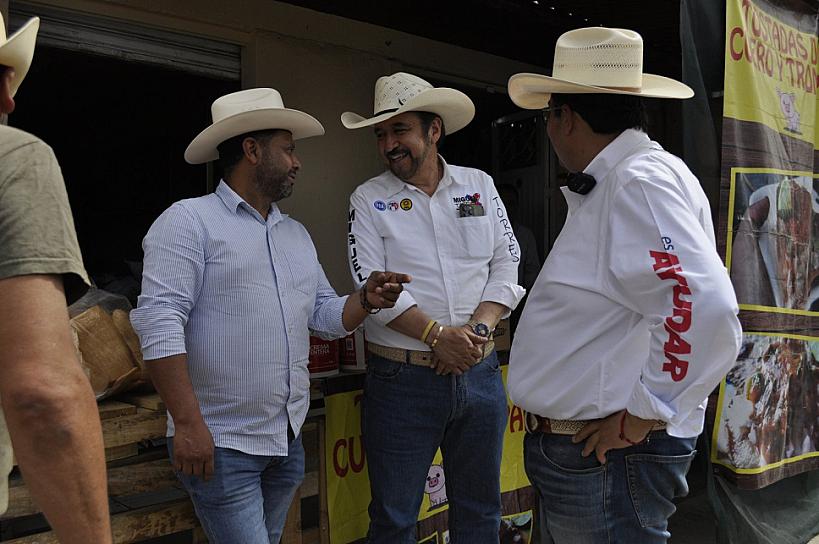 SE COMPROMETE MIGUEL TORRES A TRABAJAR EN PRO DEL CAMPO ZACATECANO 