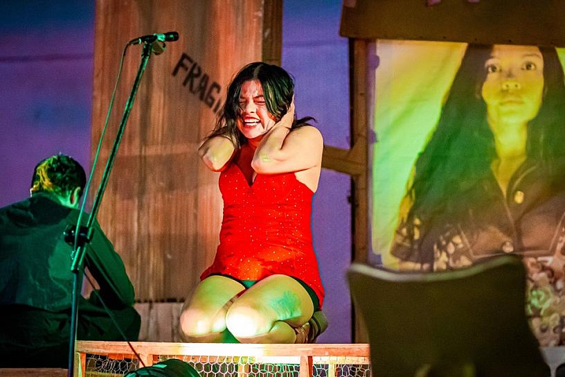 ABORDA OBRA "DESAPARECIDAS" LA TRATA DE PERSONAS 