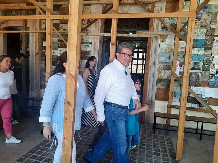 SE ENCOMIENDA RICARDO MONREAL AL SANTO NIÑO DE ATOCHA DE PLATEROS