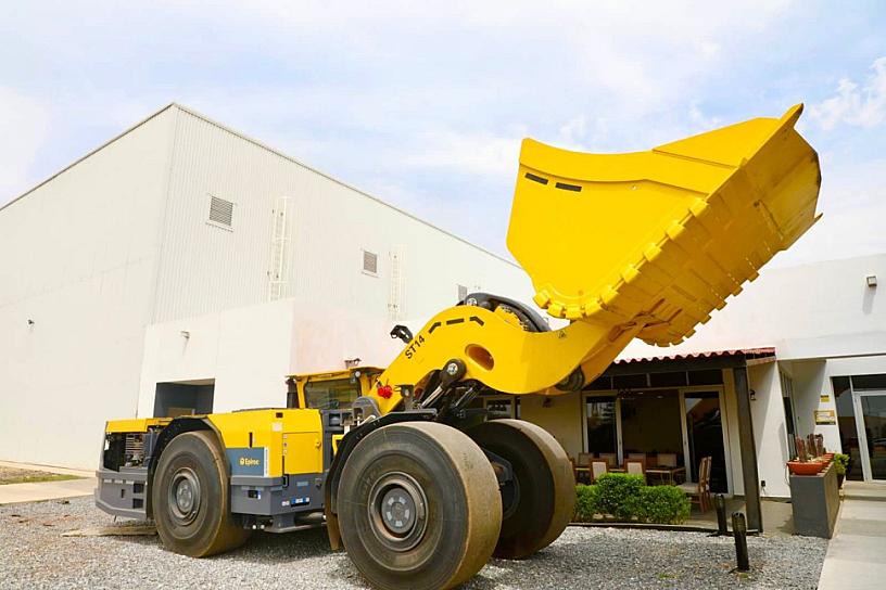 SE ENSAMBLA EN ZACATECAS PRIMER VEHÍCULO PARA MINERÍA DE TODA AMÉRICA LATINA