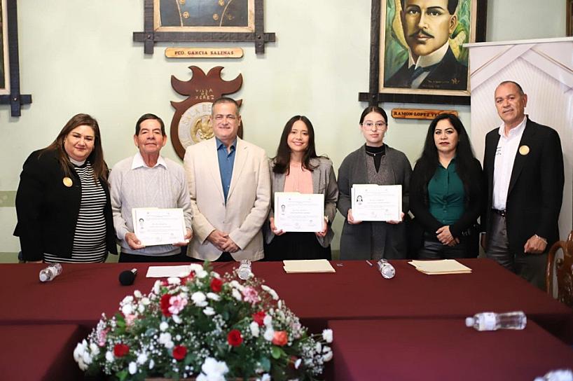 SE GRADÚAN JÓVENES JEREZANOS COMO TÉCNICOS EN MÚSICA