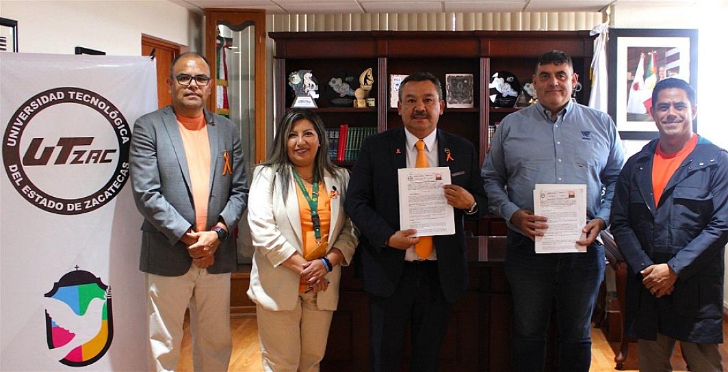 SE HERMANA UTZAC CON EMPRESA MINERA WE MINING