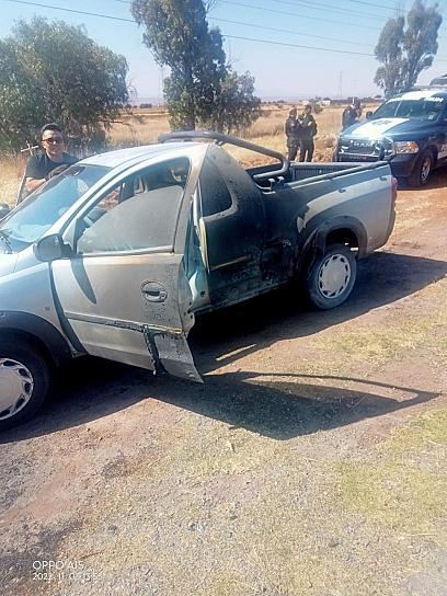 SE INCENDIA AUTOMÓVIL 