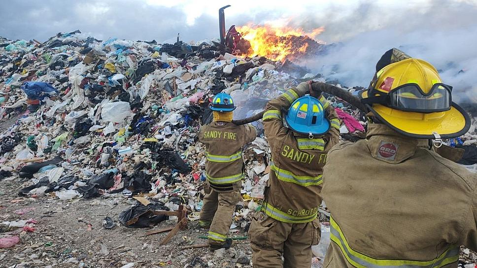 Se incendia basurero de la Jioresa y caen árboles en Guadalupe