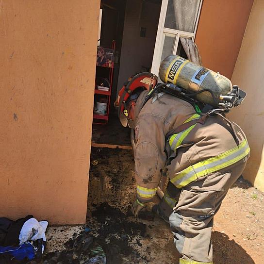 SE INCENDIA CASA EN JARDINES DE SAUCEDA