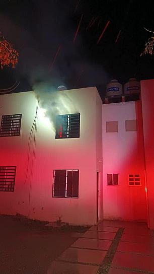 SE INCENDIA CASA HABITACIÓN EN GUADALUPE 