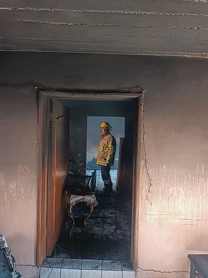 SE INCENDIA VIVIENDA EN LA CAPITAL