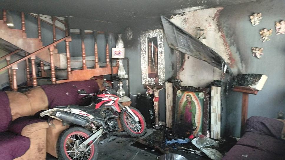 SE INCENDIA VIVIENDA EN ZACATECAS