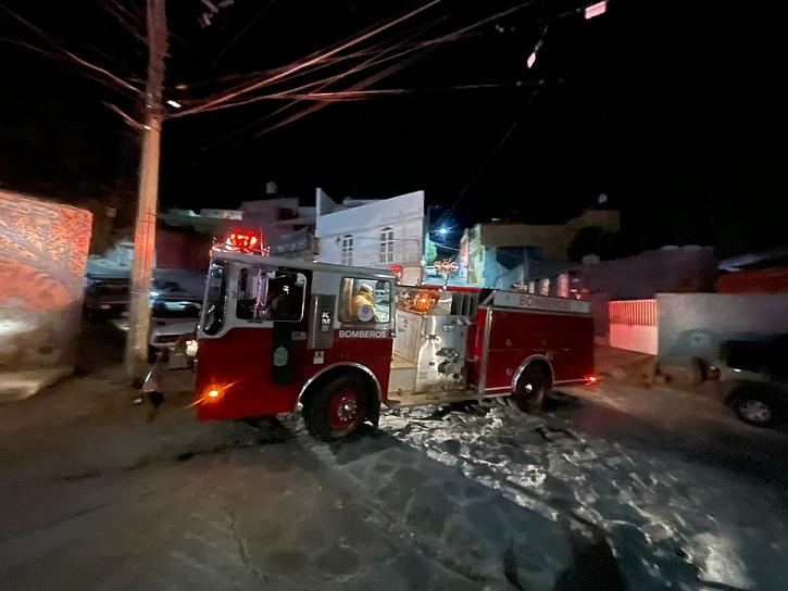 SE INCENDIA VIVIENDA USADA COMO BODEGA EN LA COLONIA FRANCISCO GARCÍA SALINAS 