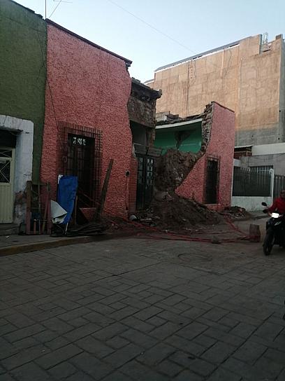 ABREN A LA VIALIDAD CALLE JUAN DE TOLOSA