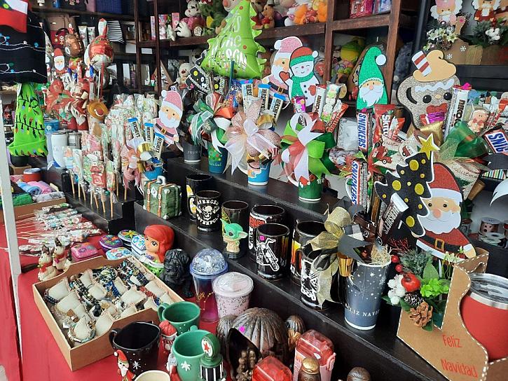 SE INSTALN 35 COMERCIANTES EN LA EXPO NAVIDEÑA EN FRESNILLO 