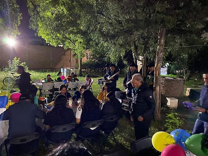 ABREN COMEDOR COMUNITARIO EN FRESNILLO PARA ESTUDIANTES 
