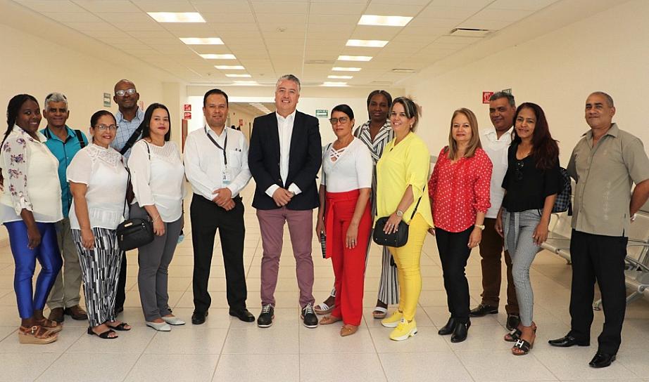 SE INTEGRAN A LOS SSZ 12 MÉDICOS CUBANOS 