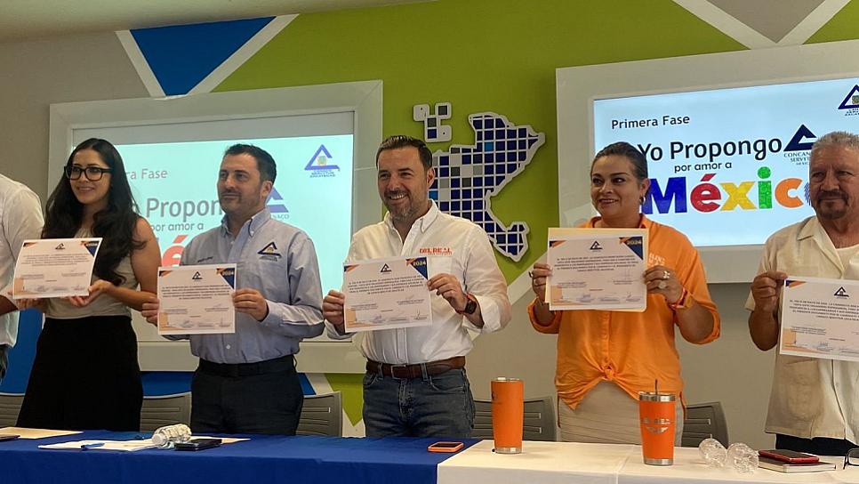 SE INVOLUCRA JUAN DEL REAL CON EL DESARROLLO EMPRESARIAL EN ZACATECAS