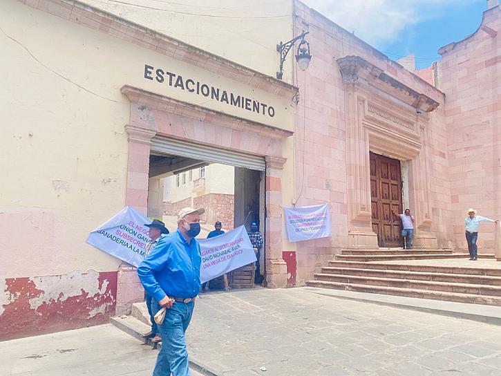 SE MANIFIESTAN PRODUCTORES EN LA UNIÓN GANADERA Y SECAMPO