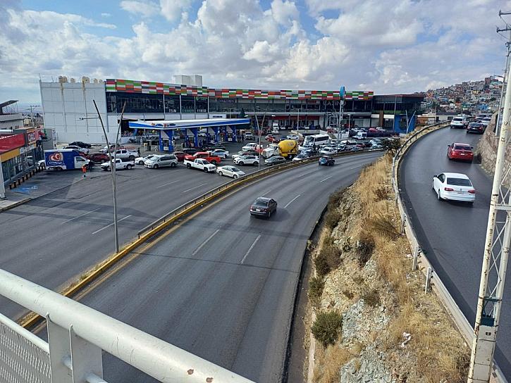 Se oponen comerciantes a los trabajos del viaducto elevado