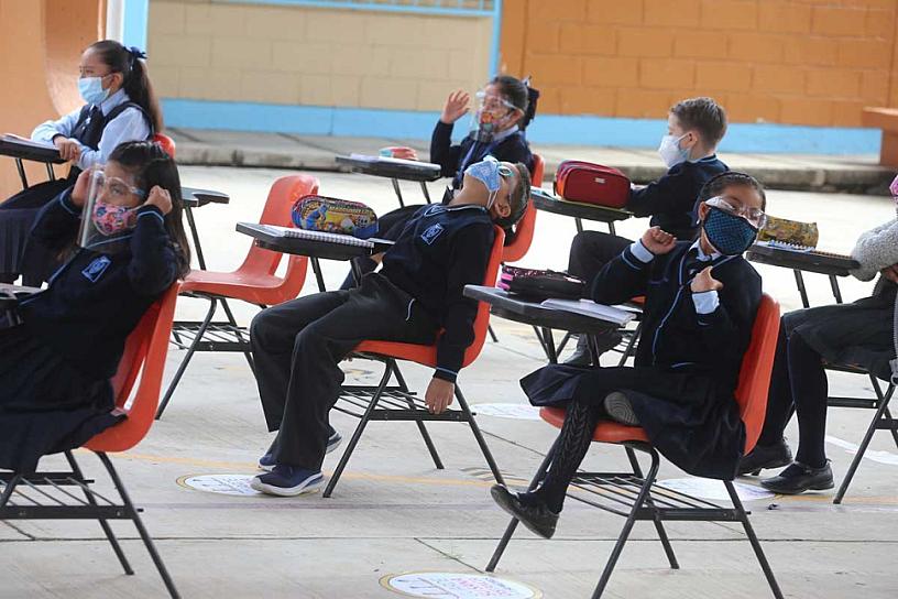 SEP PROPONE INCREMENTAR HORARIO CON "LA ESCUELA ES NUESTRA"