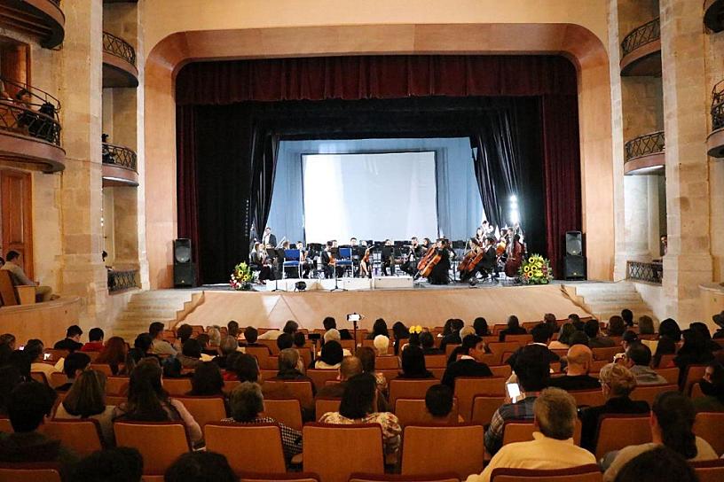 SE PRESENTA BANDA SINFÓNICA JUVENIL DE LA UAZ EN FRESNILLO 