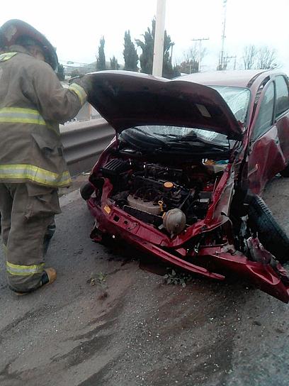 SE REGISTRA CHOQUE EN TRÁNSITO PESADO; CONDUCTORES INVOLUCRADOS SALEN ILESOS