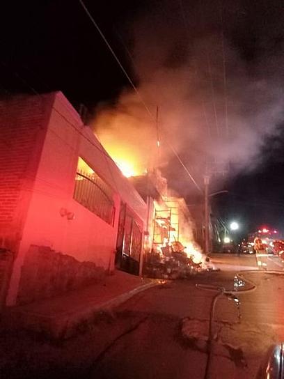 SE REGISTRA INCENDIO EN CASA EN COLONIA LAS AMÉRICAS