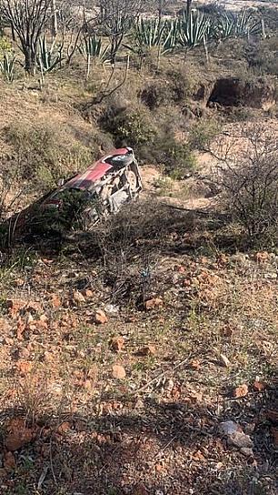 SE REGISTRA VOLCADURA EN PINOS 