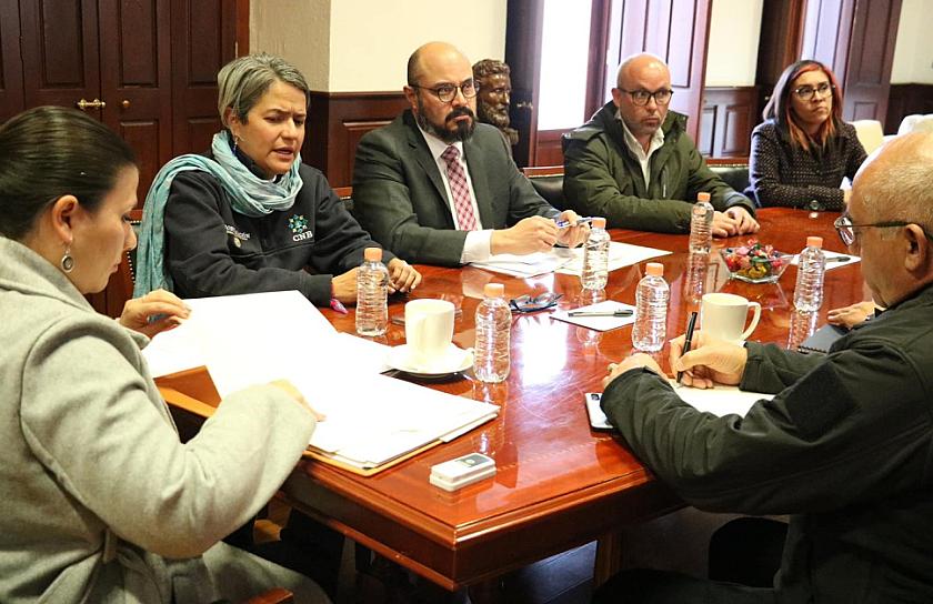 SE REÚNE COMISIONADA NACIONAL DE BÚSQUEDAS CON AUTORIDADES 