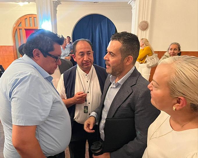 SE REÚNE MEJÍA HARO CON ABOGADOS Y REPRESENTANTES DEL PJF