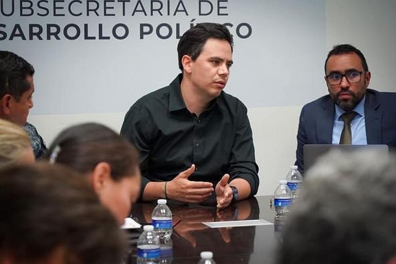 SE REÚNEN AUTORIDADES ESTATALES CON COLECTIVOS DE BÚSQUEDA DE PERSONAS 