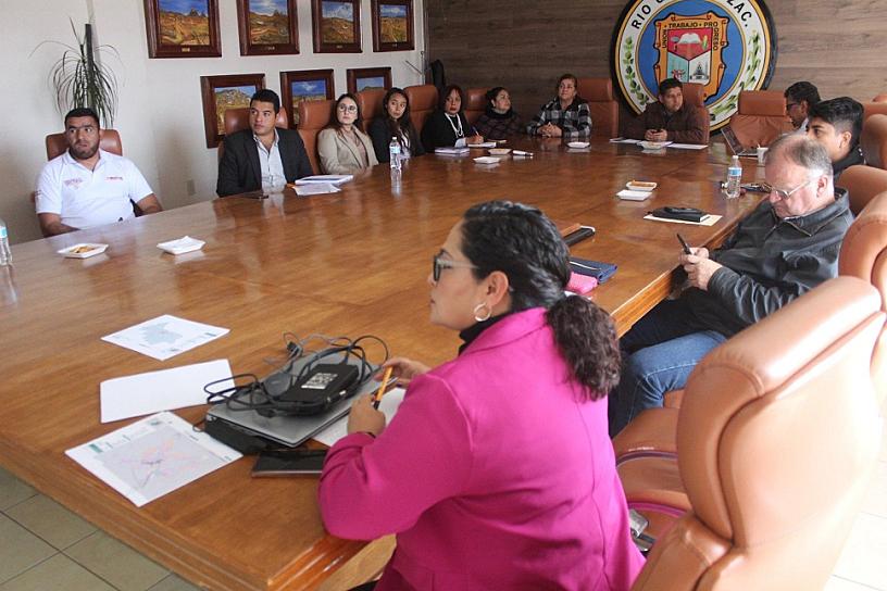 SE REÚNEN AUTORIDADES PARA TRATAR EL TEMA DE PLANEACIÓN URBANA EN RÍO GRANDE