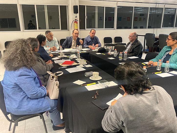 SE REÚNE RED CIUDADANA POR LA REVOCACIÓN DE MANDATO CON REPRESENTANTES DEL IEEZ