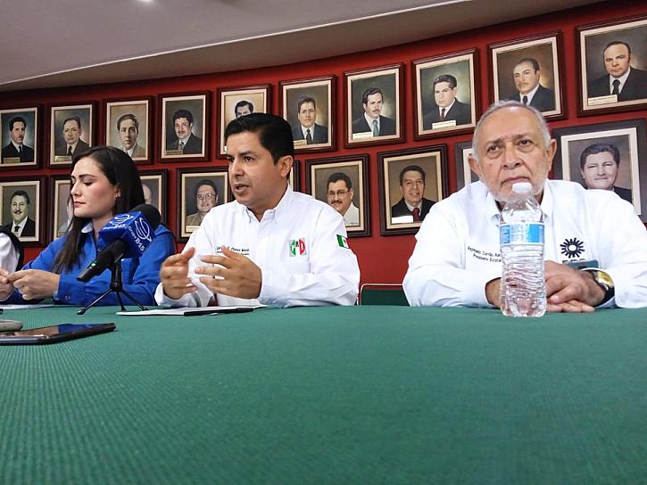 SE SOLIDARIZAN PRI,PAN Y PRD CON TRABAJADORES DE LA SALUD EN FRESNILLO