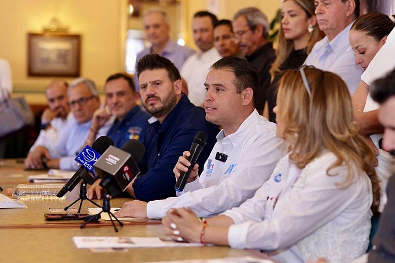 SE UNEN LAVIADA Y CALDERÓN AL PROYECTO DE MIGUEL VARELA 