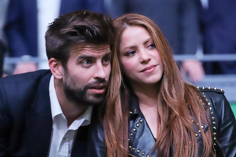 SHAKIRA ENCUENTRA A PIQUÉ CON OTRA Y SE VAN A SEPARAR
