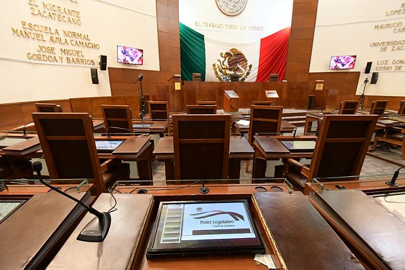 SOLICITAN DIPUTADOS CAMBIOS EN EL ÓRGANO DE ADMINISTRACIÓN Y FINANZAS