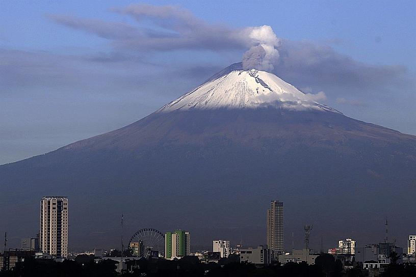 SUBE A AMARILLO FASE 3 EL NIVEL DE ALERTA VOLCÁNICA 