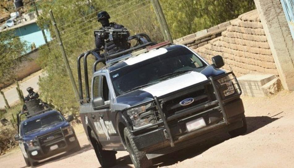SUFREN POLICÍAS MUNICIPALES DE VILLA GARCÍA ATAQUE ARMADO 