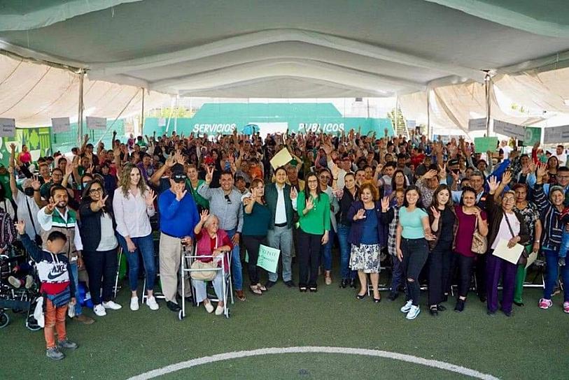 ACERCAN SERVICIOS A LA &nbsp;COLONIA FRENTE POPULAR 
