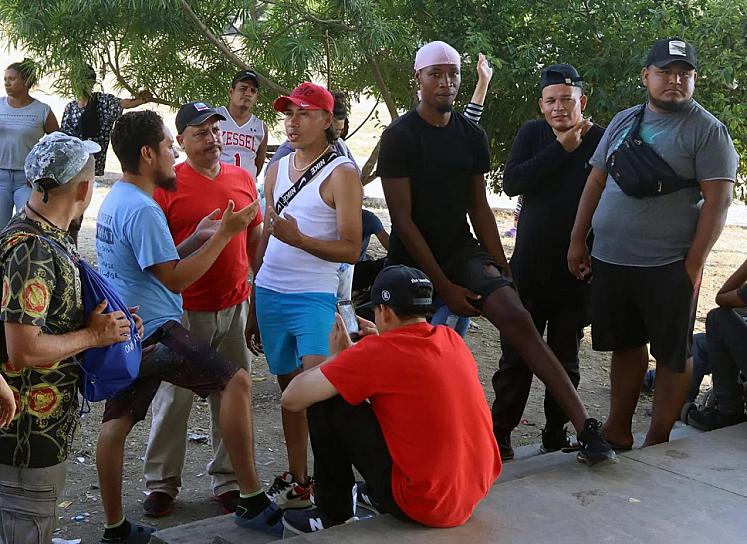 SUMA MÉXICO 140 MIL SOLICITUDES DE ASILO 