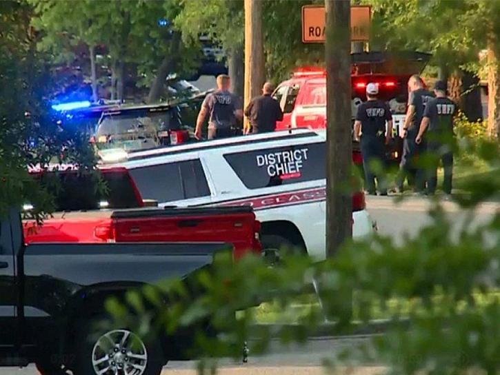 SUMAN DOS MUERTOS POR TIROTEO EN IGLESIA DE ALABAMA 