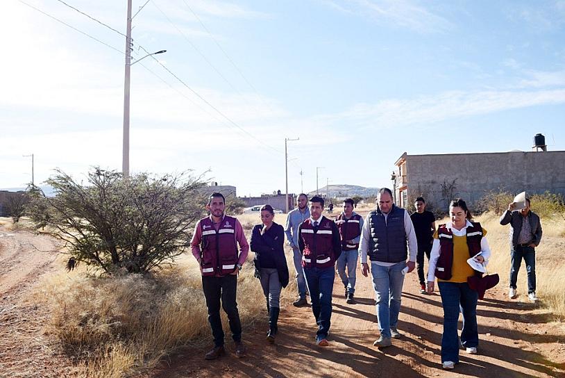 SUPERVISA ALCALDE DE GUADALUPE ALUMBRADO PÚBLICO