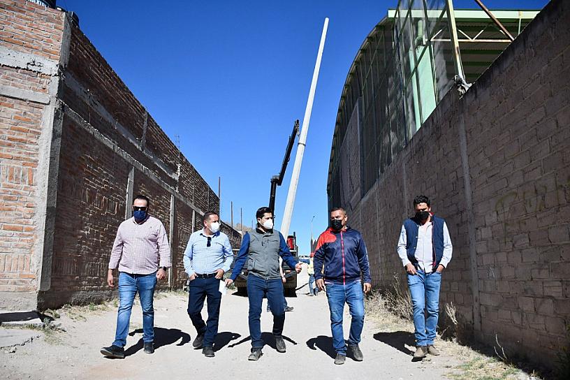 SUPERVISA CHÁVEZ PADILLA AMPLIACIÓN DE RED ELÉCTRICA