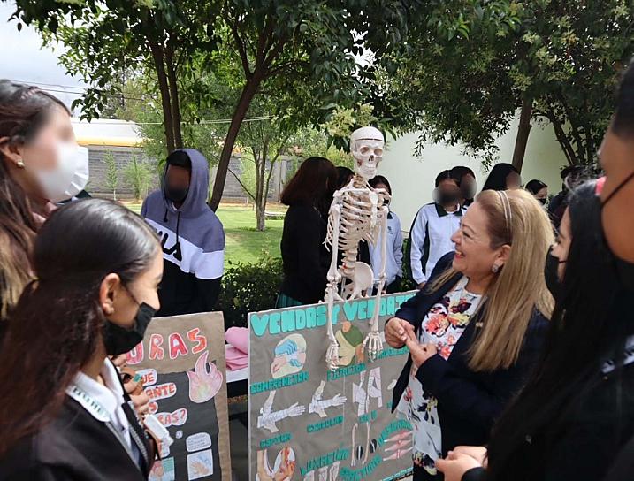 SUPERVISA DIRECTORA DEL COBAEZ EL PLANTEL VILLA GONZÁLEZ ORTEGA