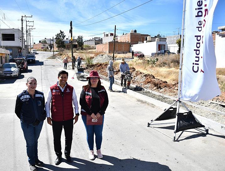 SUPERVISA JULIO CÉSAR CHÁVEZ OBRA EN COLONIA PROGRESISTAS