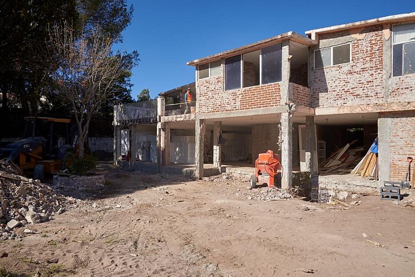 SUPERVISAN AVANCES DE LA CASA DEL BIENESTAR EN JEREZ