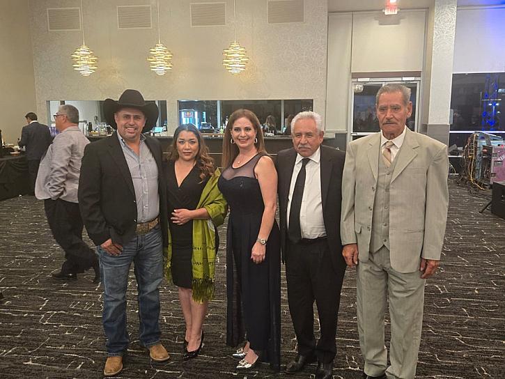 ACOMPAÑA RODRIGO UREÑO A MIGRANTES EN EL DÍA DEL ZACATECANO