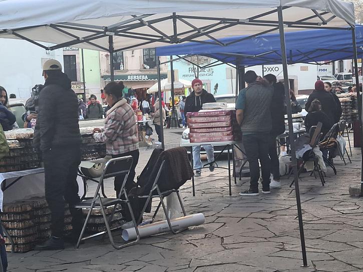 AUMENTA PRECIO DE ROSCAS, ALCANZAN HASTA LOS 500 PESOS 