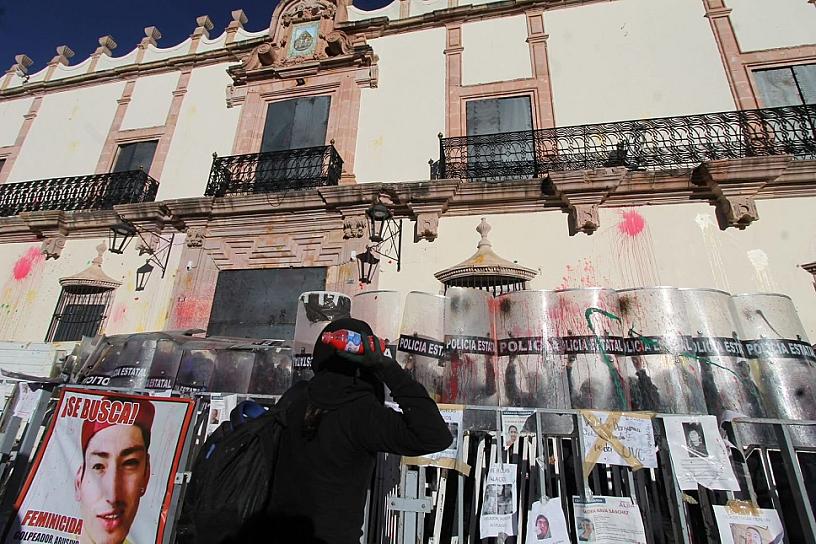 Acredita CNDH represión durante 8M en Zacatecas 