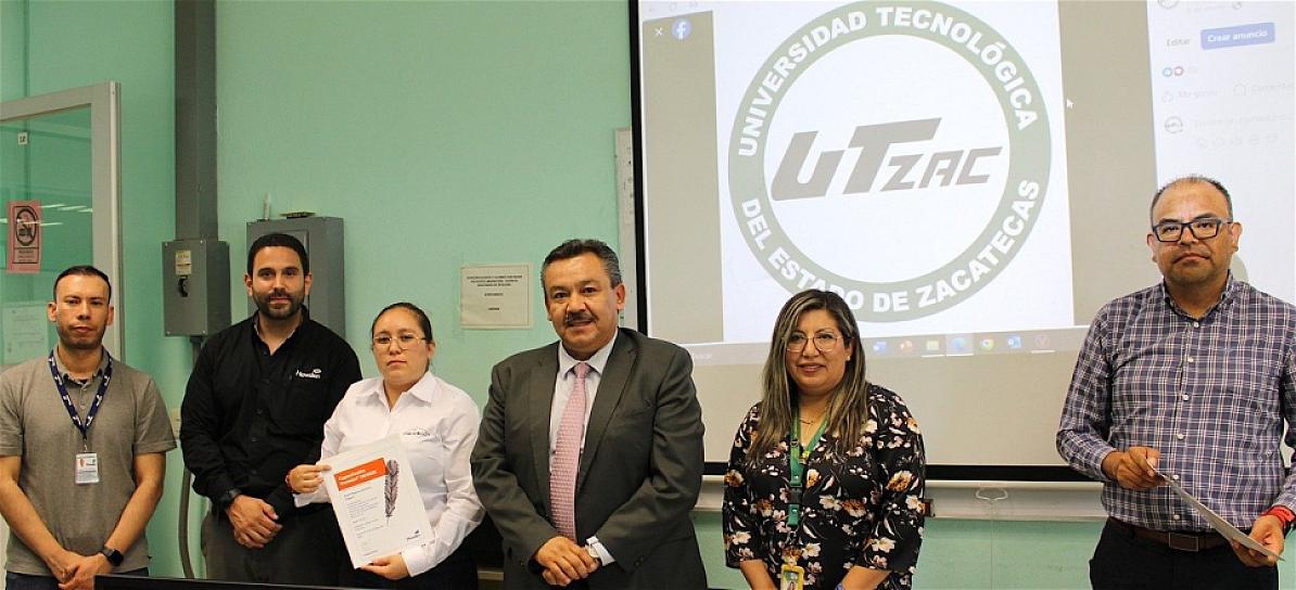 TERMINA HOWDEN CANADÁ CURSO DE SOFTWARE DE MINERÍA EN LA UTZAC