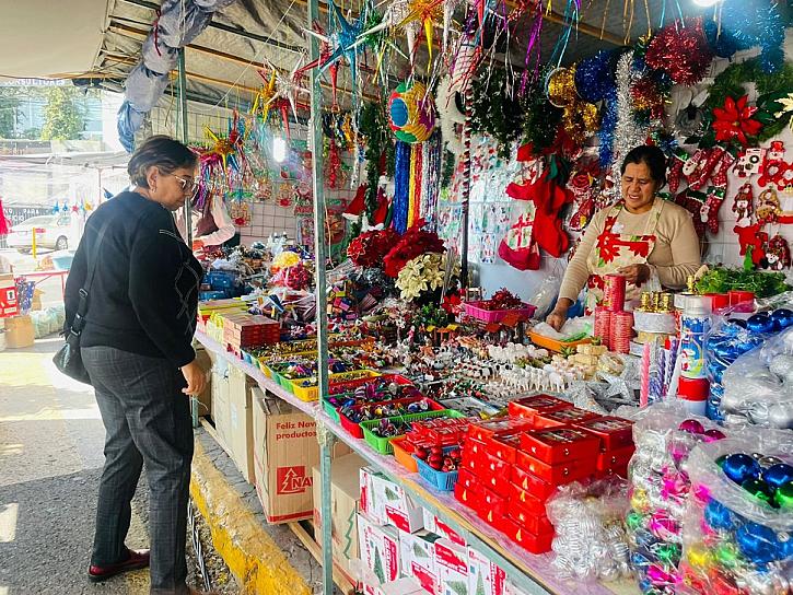 Tianguis navideño en Zacatecas: 25 años de tradición