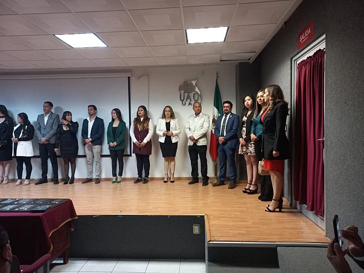 TITULA UNIDAD DE ODONTOLOGÍA A 21 PROFESIONISTAS